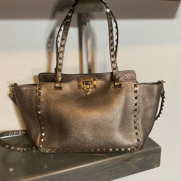 Valentino Garavani Rock Stud Tote 2 Way - Picture 4 of 15